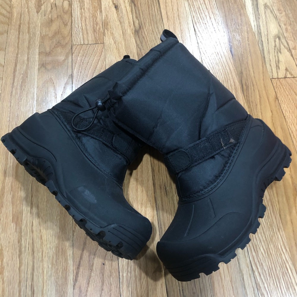 Used snow boot - Picture 2 of 4